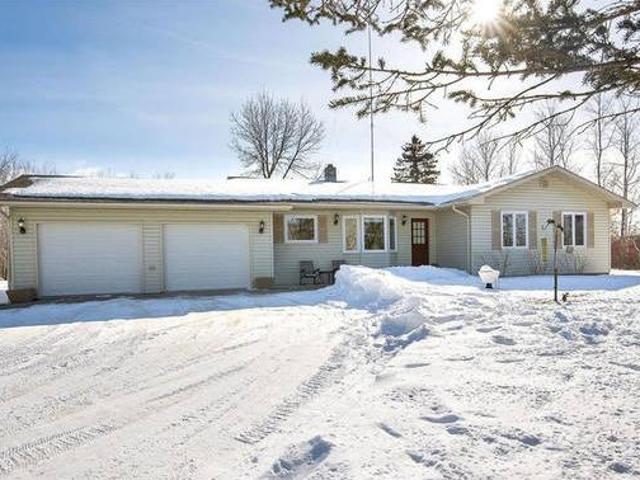 House for sale in East St. Paul, Manitoba