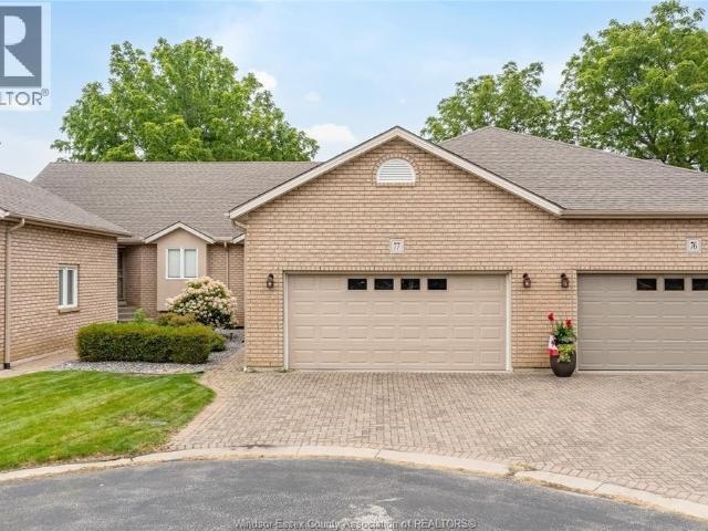 Townhouse for sale in Kingsville, Ontario