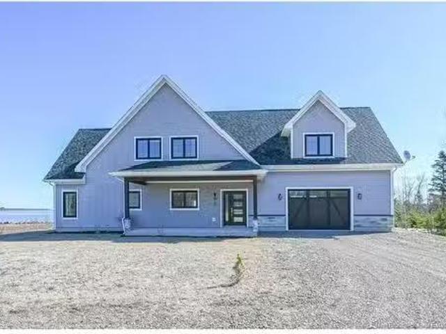 House for sale in Tracadie–sheila, New Brunswick