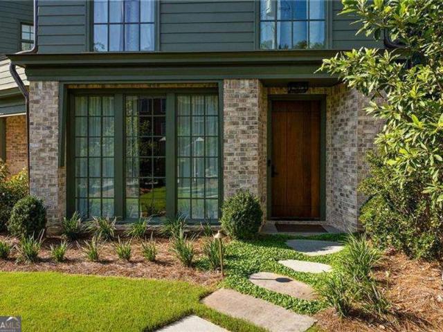 Townhouse for sale in Atlanta