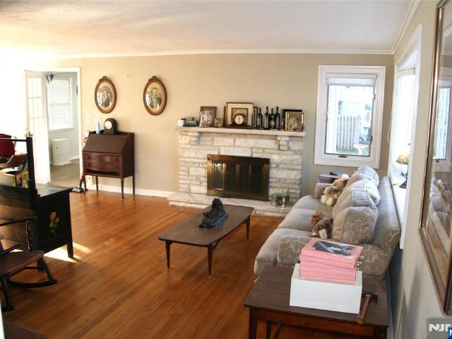 House for sale in Waldwick, New Jersey