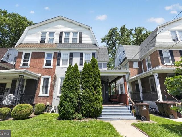 Townhouse for sale in Delco, Pennsylvania