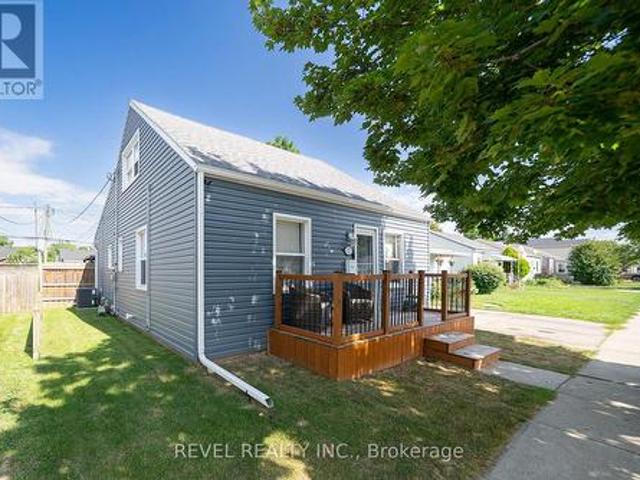 House for sale in Brant, Ontario