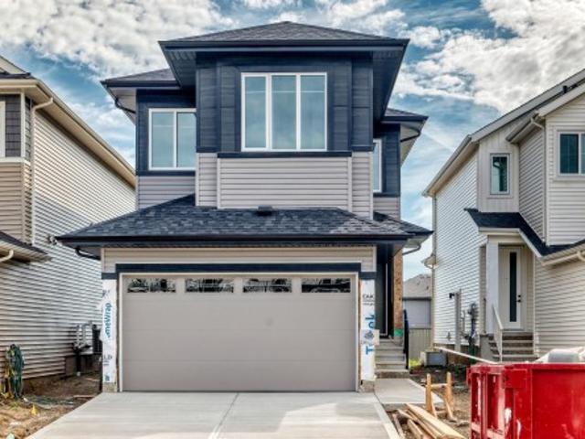 House for sale in Fort Saskatchewan, Alberta