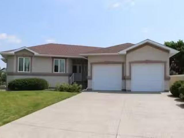 House for sale in Lethbridge, Alberta