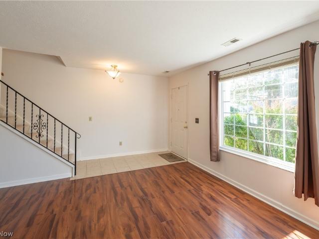 Condo for sale in Summit, Ohio