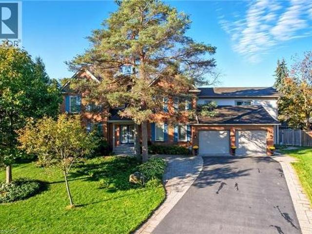 House for sale in Ancaster, Ontario