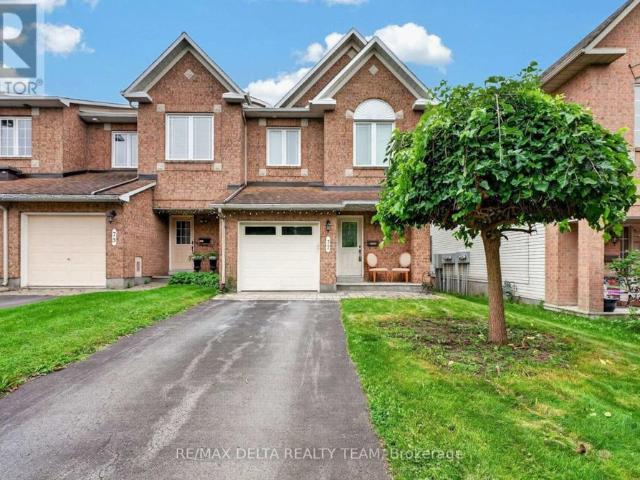 Townhouse for rent in Mulhurst Bay, Ontario