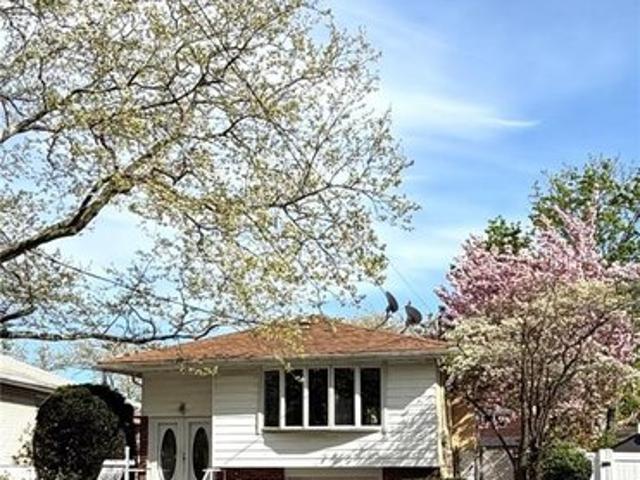 House for sale in Arverne, New York