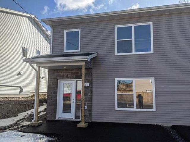 House for sale in McIntosh Run Estates, Halifax