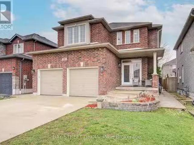 House for sale in Barrie, Ontario