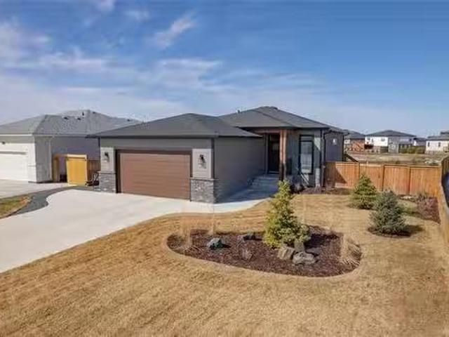 House for sale in Springfield, Manitoba
