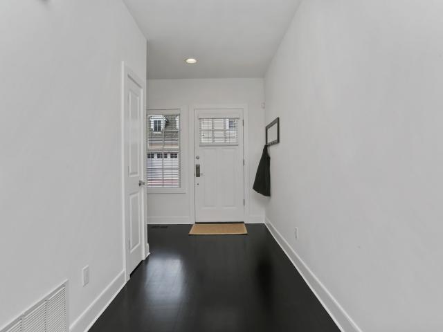 Townhouse for rent in Stamford Townhouse for rent in Stamford
