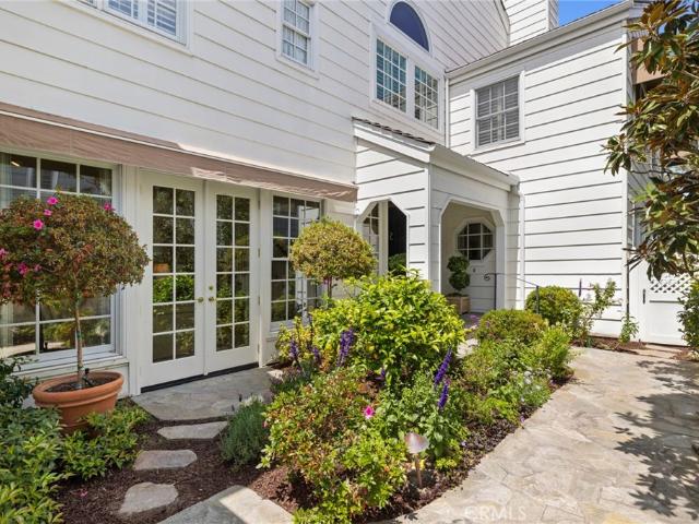 Condo for sale in Newport Beach Condo for sale in Newport Beach