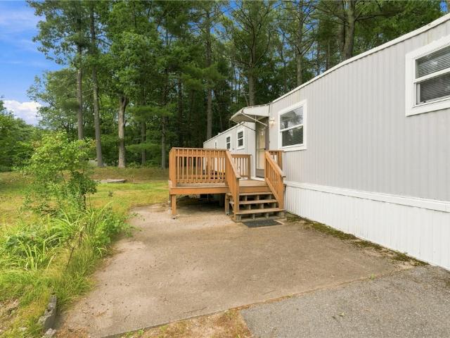 House for sale in Oakland, Rhode Island
