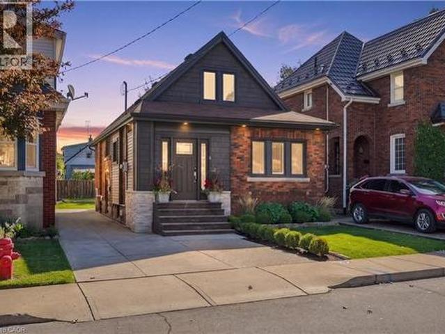 House for sale in Delta East, Hamilton