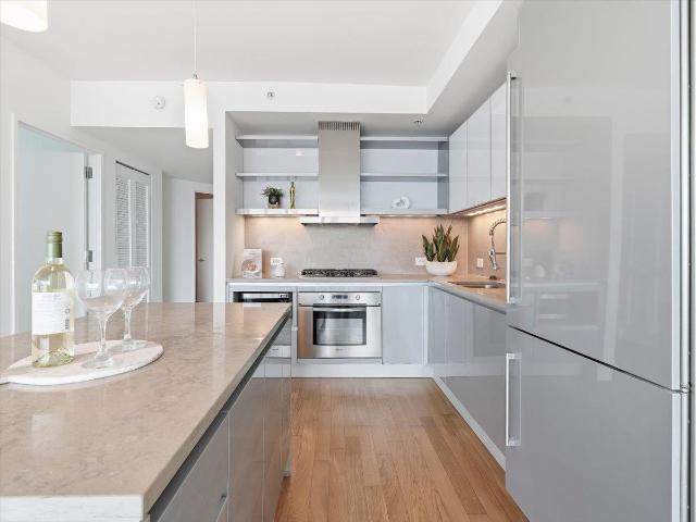 Condo for sale in Hudson, New Jersey