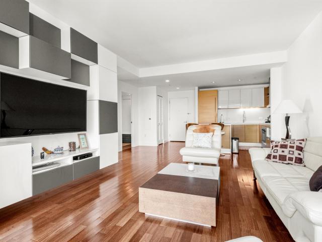 Condo for sale in Hudson, New Jersey