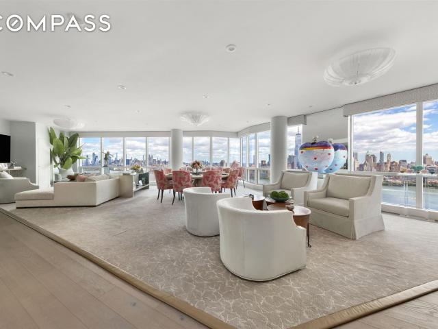 Condo for sale in Hudson, New Jersey