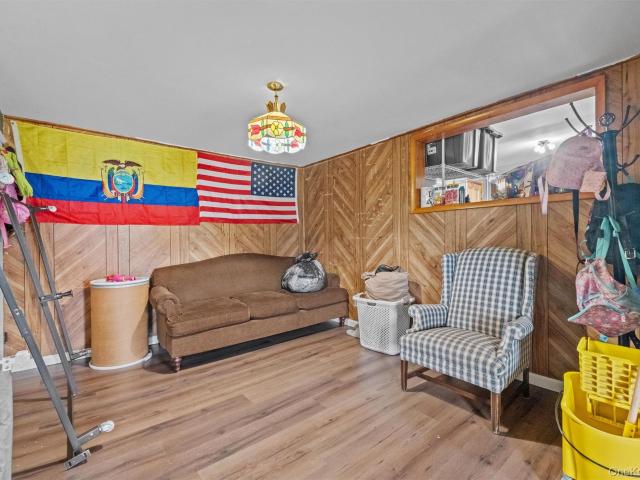 House for sale in Florida, New York