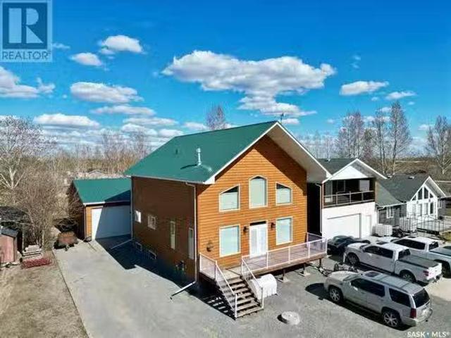House for sale in Glen Harbour, Saskatchewan