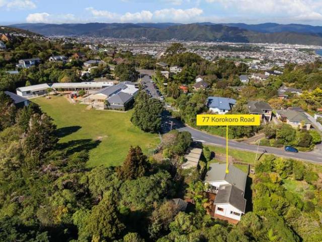 House for sale in Days Bay, Wellington