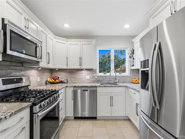 House for sale in Bohemia, New York