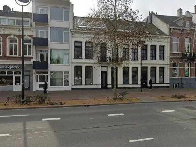 Bedrijfspand te huur in Oud-Noord, Tilburg