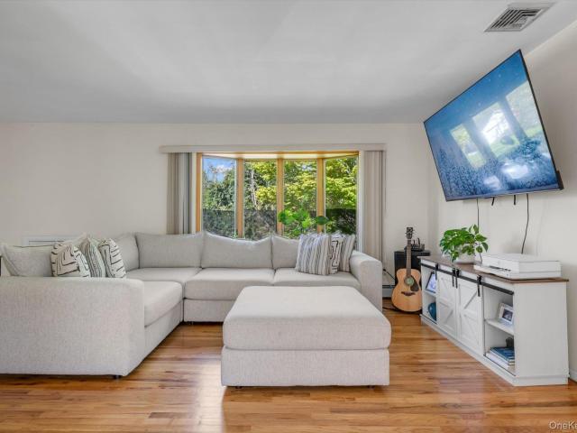 House for sale in Smithtown, New York