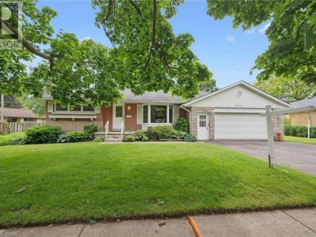 House for sale in Kitchener, Ontario