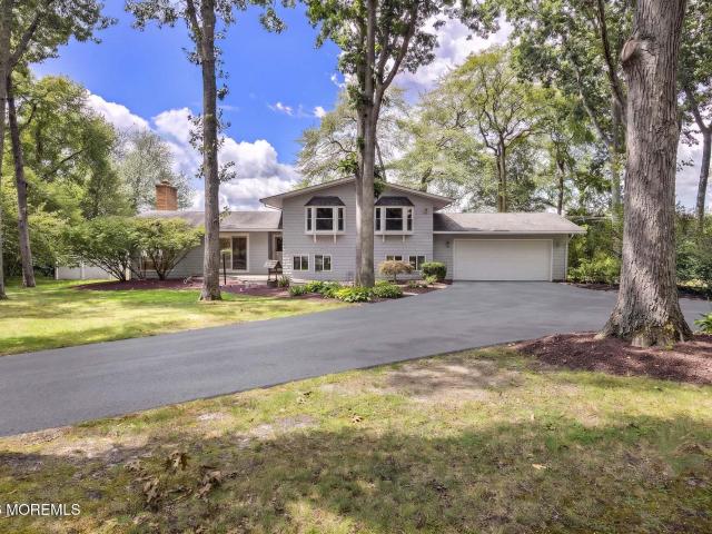 House for sale in Manahawkin, New Jersey
