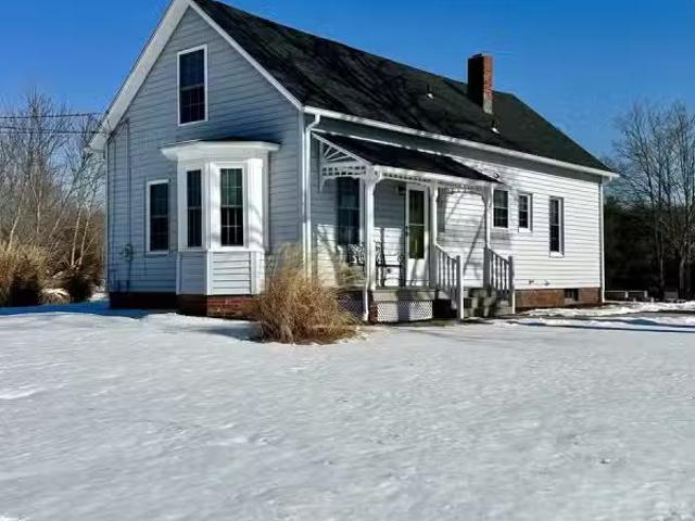 House for rent in North Haven
