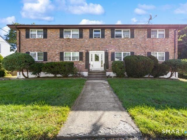 House for sale in Glen Ridge, Naugatuck