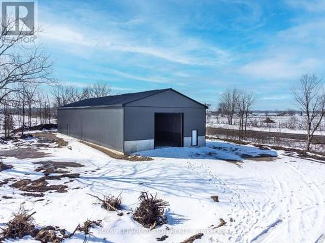 Commercial for sale in Bow, Ontario