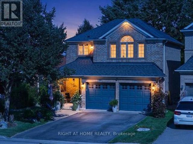 House for sale in Newmarket, Golden Horseshoe
