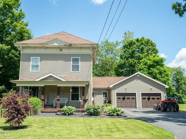 House for sale in Buskirk, New York