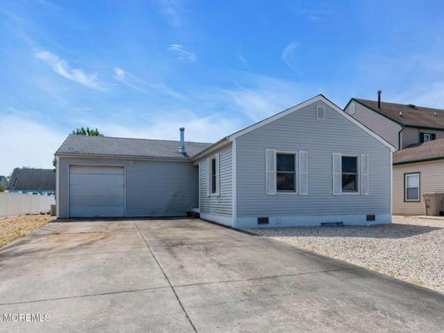 House for sale in Berkeley Heights, New Jersey
