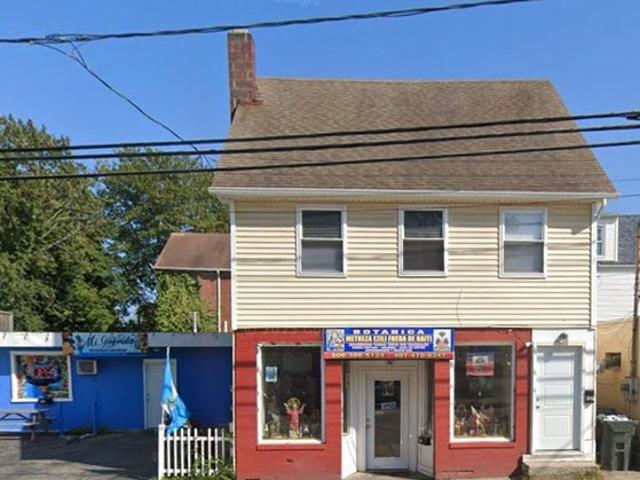 House for sale in New London, Connecticut