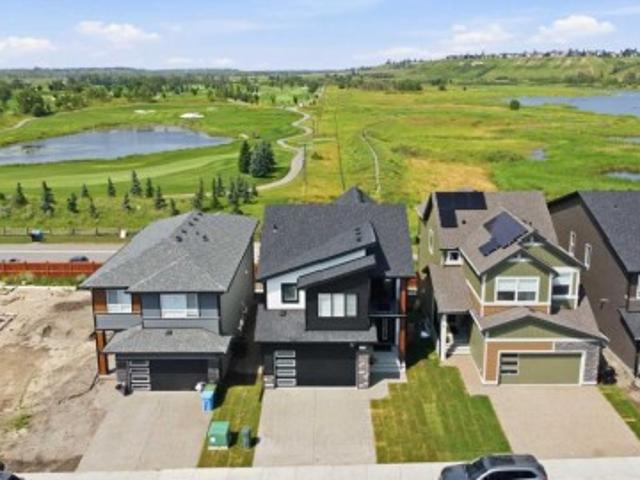 House for sale in Wolf Willow, Calgary