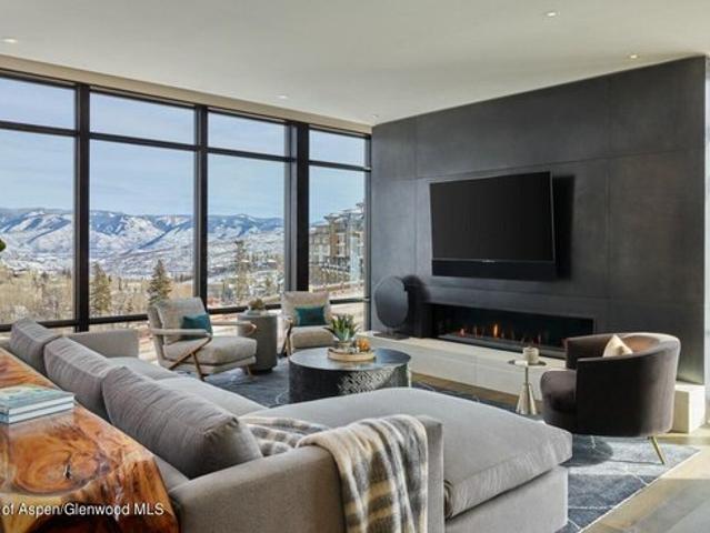 Condo for sale in Snowmass Village, Colorado