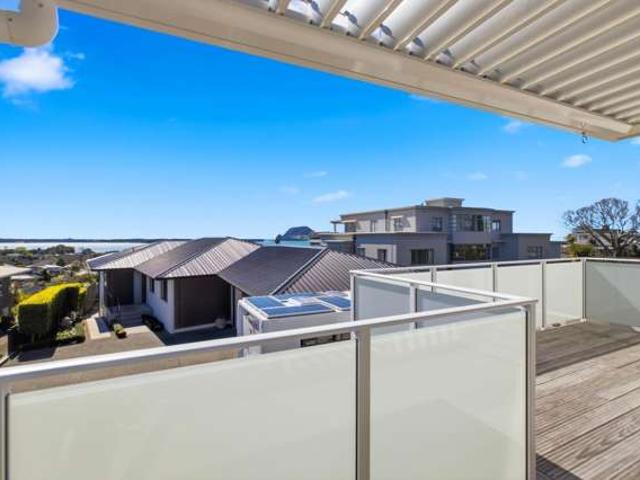 Townhouse for rent in Omokoroa, Bay Of Plenty