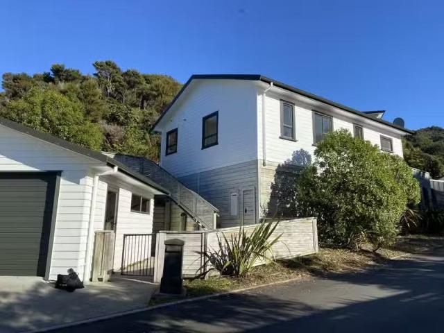 House for rent in Days Bay, Wellington