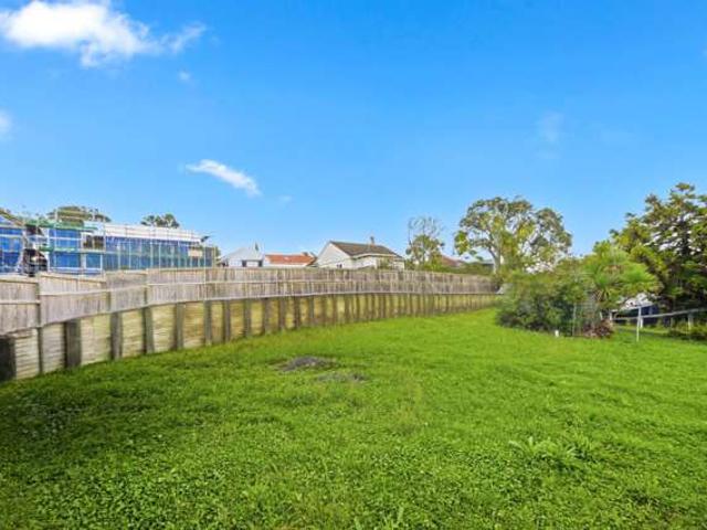 Land for sale in Hillersden
