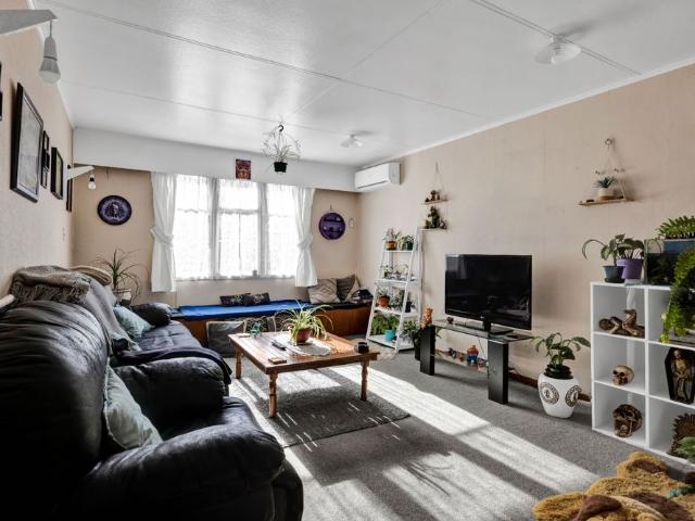Room for rent in Nolantown, Hāwera