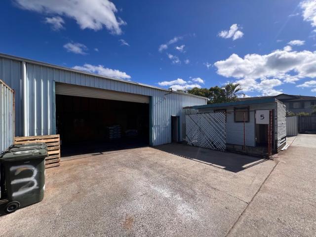 Warehouse for rent in Toombul, Queensland