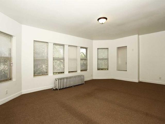 Apartment for rent in Chicago Park, Illinois