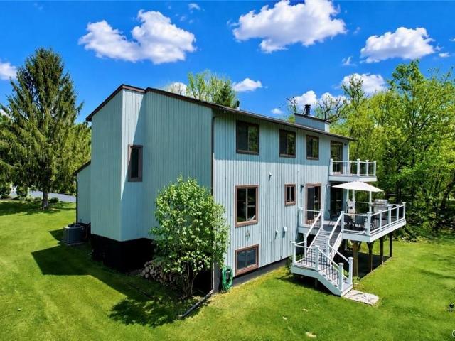 House for sale in Fabius, New York