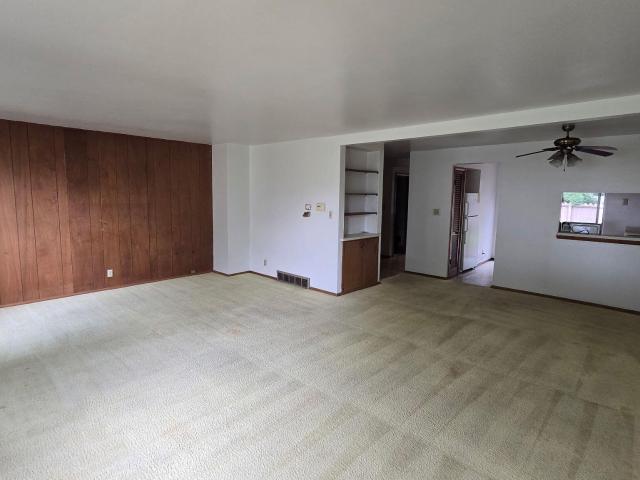 Condo for sale in Milwaukee, Wisconsin