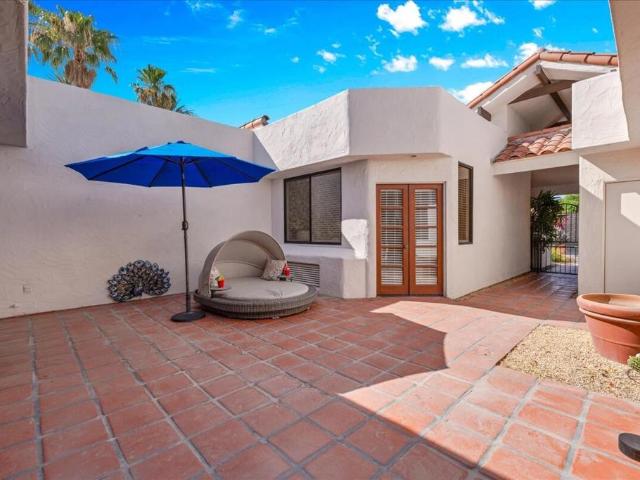 Condo for sale in La Quinta, California