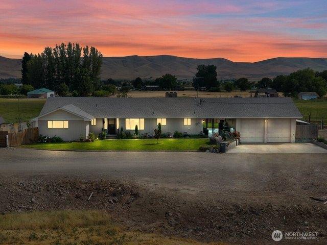 House for sale in Grandview, Washington